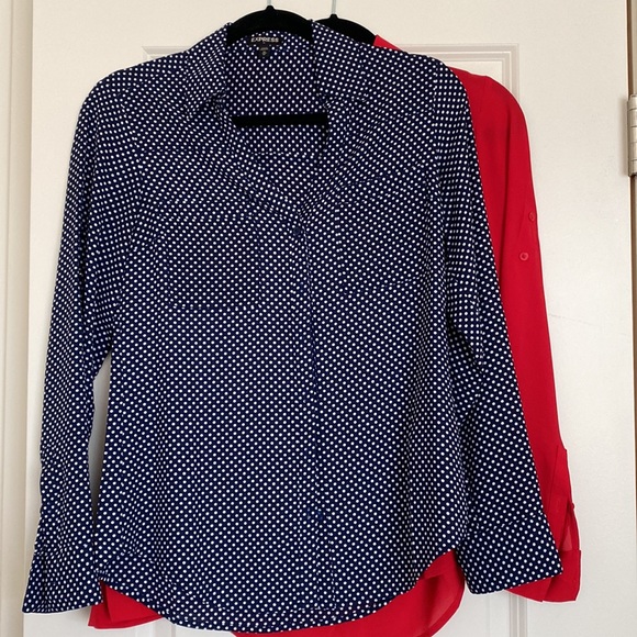 Express Blouses - Picture 3 of 4